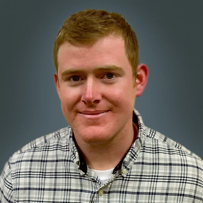 Dan MacDougall headshot