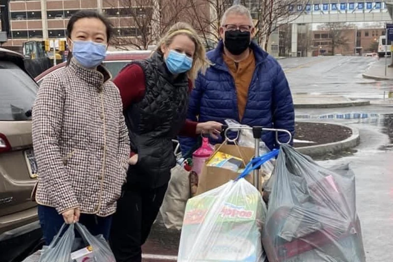 The Kara Fund volunteers delivering goods to hospital